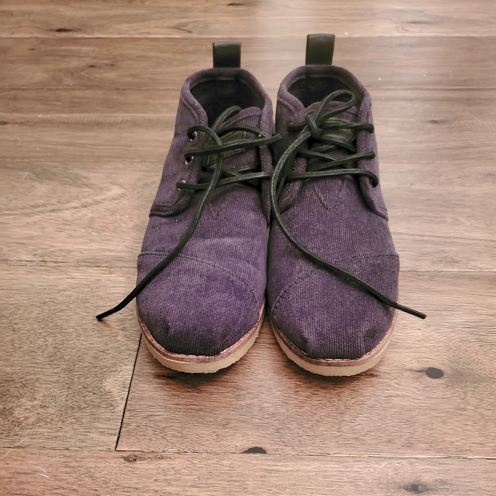 Boys Tom's boots